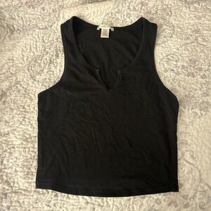 Black Sleeveless Top
